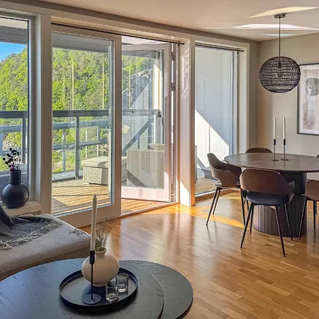Nice Apartment In Kristiansand S 公寓
